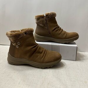 BareTraps Brown Winter Boots with Faux Fur